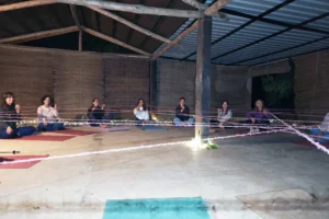 Ceremonias y actividades grupales para compartir y conectar - Retiro Yoga