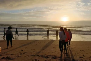 Sentir la energía revitalizante del mar y la brisa atlántica - Retiro Yoga Cádiz